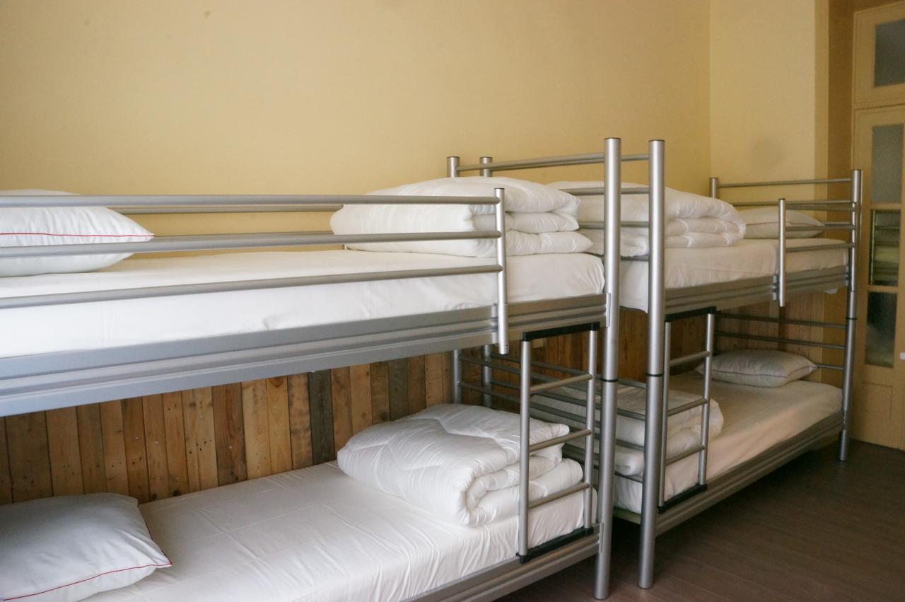 Es Hostel Midi Saint-Gilles Экстерьер фото
